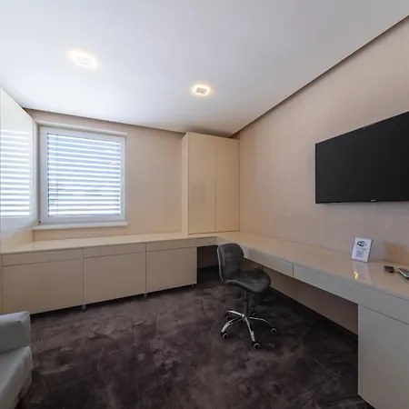 Διαμέρισμα 2-bedroom With Balcony And Parking Spišská Nová Ves