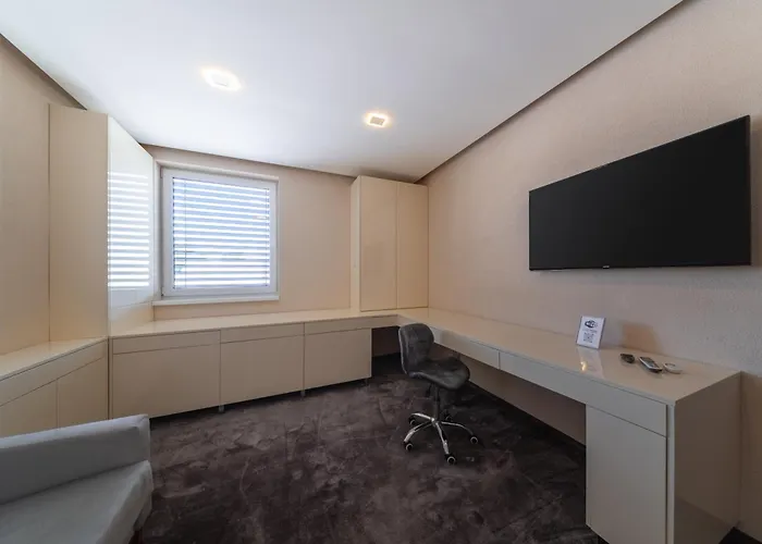 Lejlighed 2-bedroom With Balcony And Parking Spišská Nová Ves